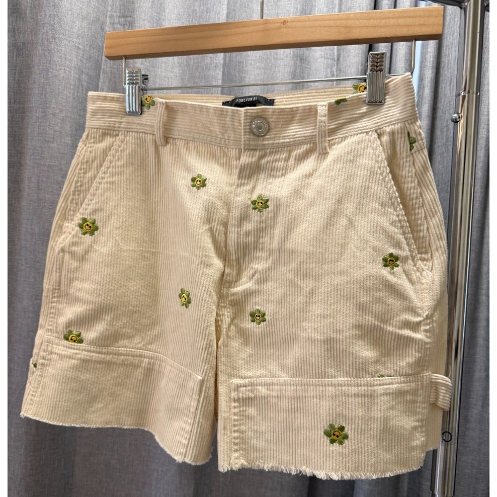Forever 21 Women's Medium EUC Cream‎ Corduroy Shorts Embroidered Floral Cutoff